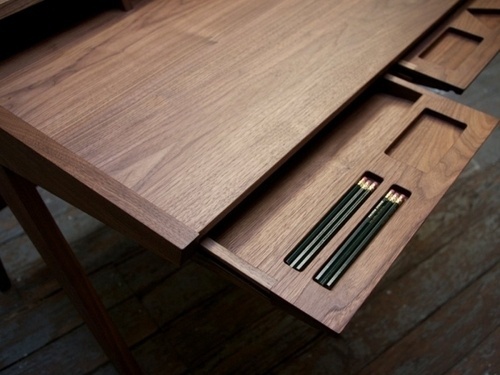 goffgough #wood #desk #pencils