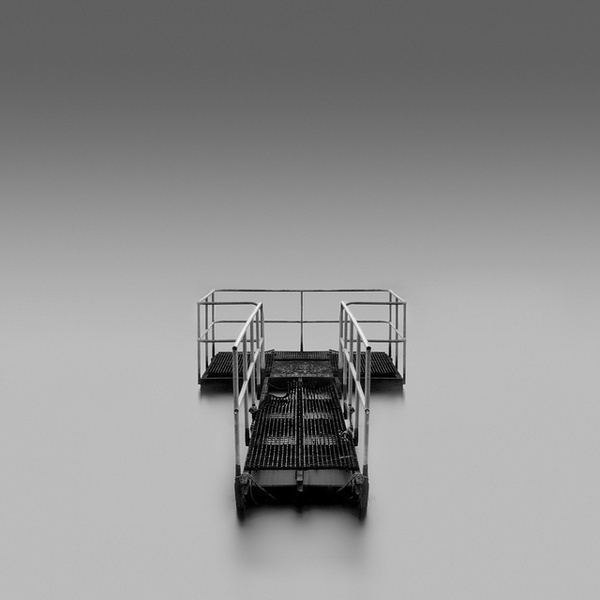 Photography by Darren Moore #photography #white #black #and
