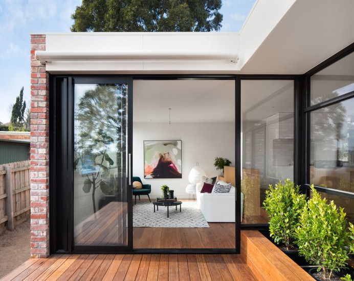 Kew Villa / McManus Lew Architects