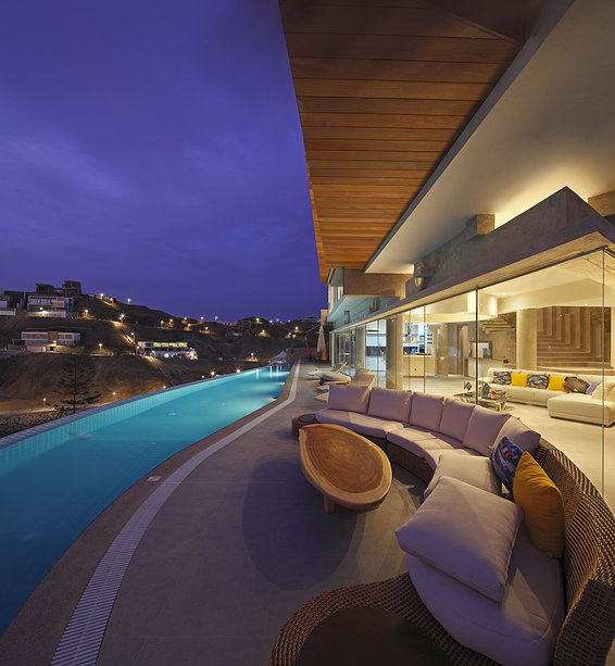 Veronica Beach House by Longhi Architects #architecture #house