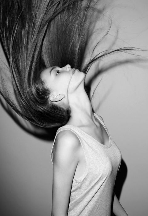 DÎ›RKSHÎ›PES #girl #motion #texture #energy #expressive #kinetic