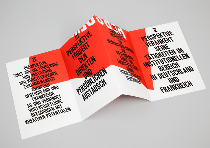 #typography #fold #pamphlet