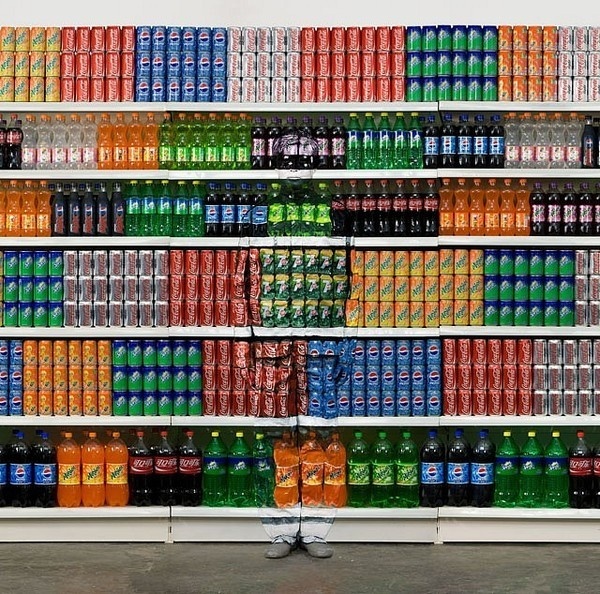 The invisible Man by Liu Bolin #inspiration #photography #illusion