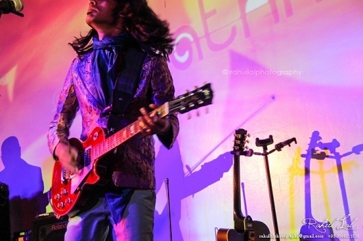 tumblr_m55ojyKndT1qelai7o1_1280.jpg (720×480) #lal #india #delhi #photography #music #rahul #concert #new