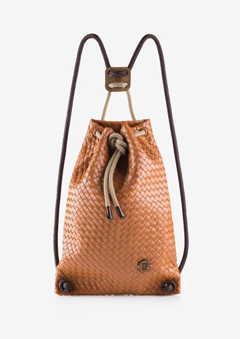 www.mindsparklemag.com – A showcase of beautiful design. #design #minimal #agency #portfolio #beautiful #fashion #bag