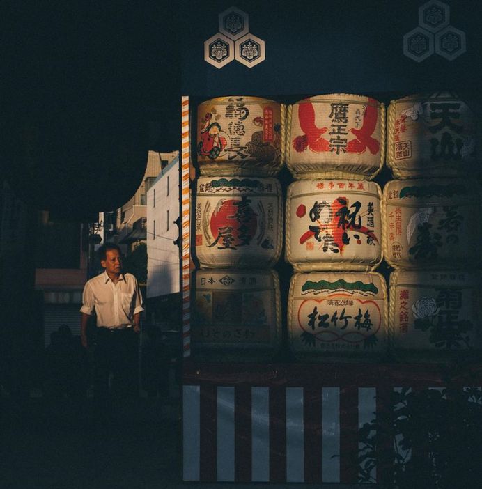 Cinematic Street Photos of Japan by Naoyuki Oguma
