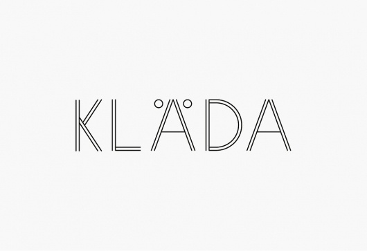 Family +44 7595 746 785 | Kläda (Identity) #type #design #inline #custom