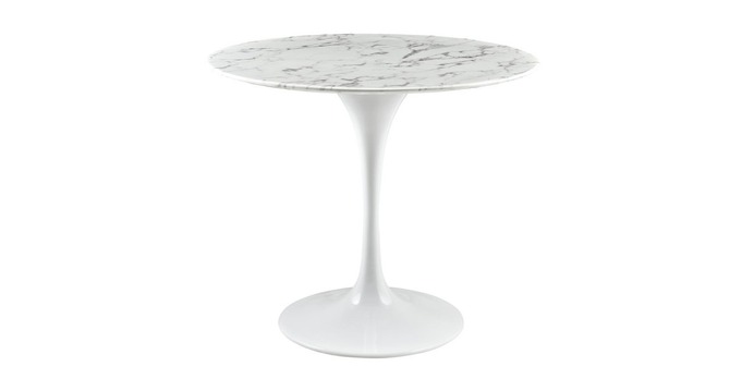 Bloom into movie magic with the Tulip Table. Eero Saarinen's innovative design adds a touch of modernity to your viewing space. Explore Manhattan Home Design's collection and let your series nights blossom in style. Who said tables can't be scene-stealers? #manhattan #home #design #tulip #table #tuliptable #tips #furniture #living #relax #inspiration