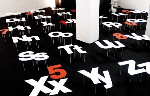 Alessandro and Andrea, Fontable - outdoorz gallery #helvetica #table