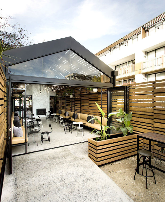 Mellow and Mature Ambiance Located in Old Classic Town of Elwood - #restaurant, #restaurantdesign, #interior, #decor, #architecture,