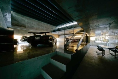 tumblr_ldrve0XzxC1qbw8y4o1_500.jpg 500×334 pixels #interior #concrete #house