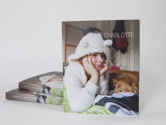 Charlotte – Linsey Kuijpers
Designed by: www.jefavorieteontwerpers.nl
#photography #book #photobook #documentary
