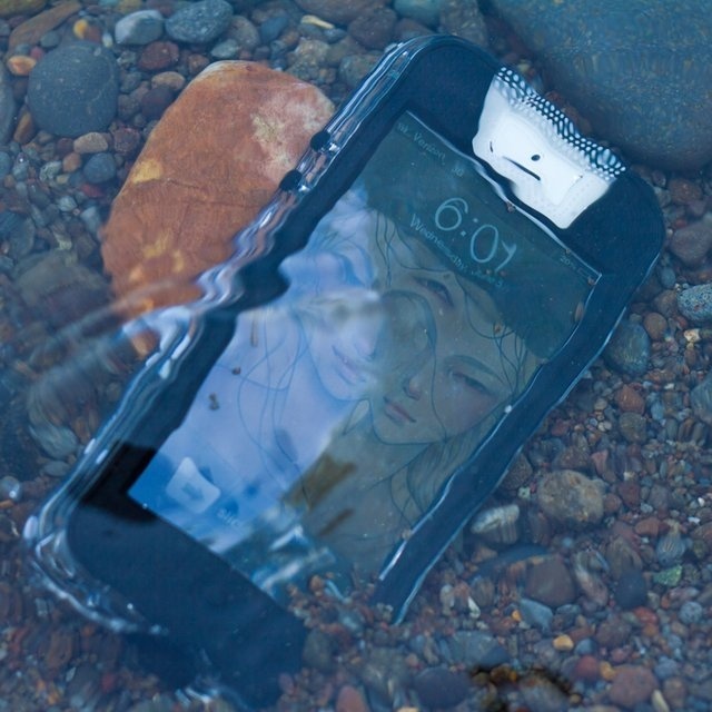 Safe5 Waterproof iPhone 5 Case #tech #flow #gadget #gift #ideas #cool