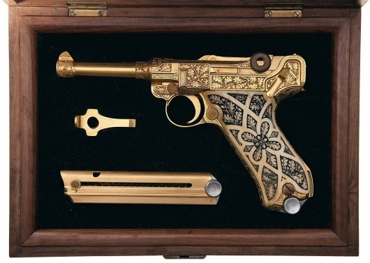THEM THANGS #gun #vintage #gold