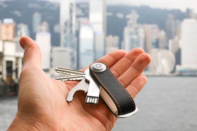 Keep your keys safe with this stylish, all-in-one key holder, USB, and bottle opener. #productdesign #industrialdesign #modern #lifestyle