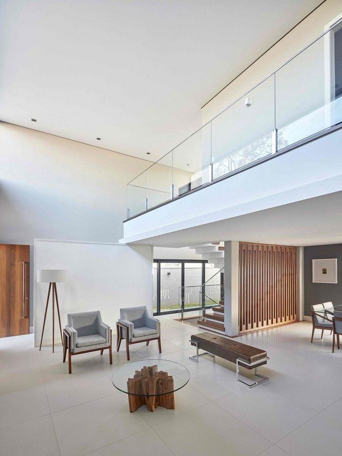An imposing Example of Modern Brazilian Architecture Cumaru House 4