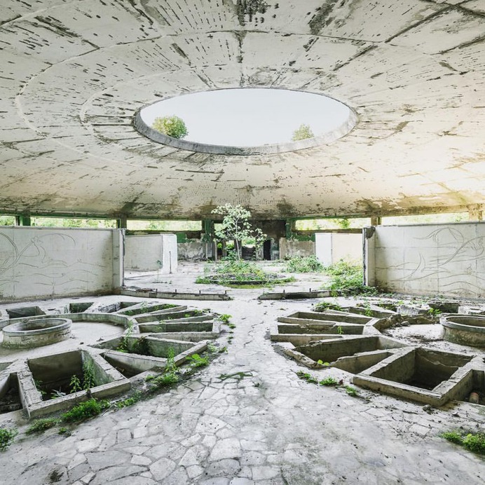 Attractive Abandoned Photography by Reginald Van de Velde