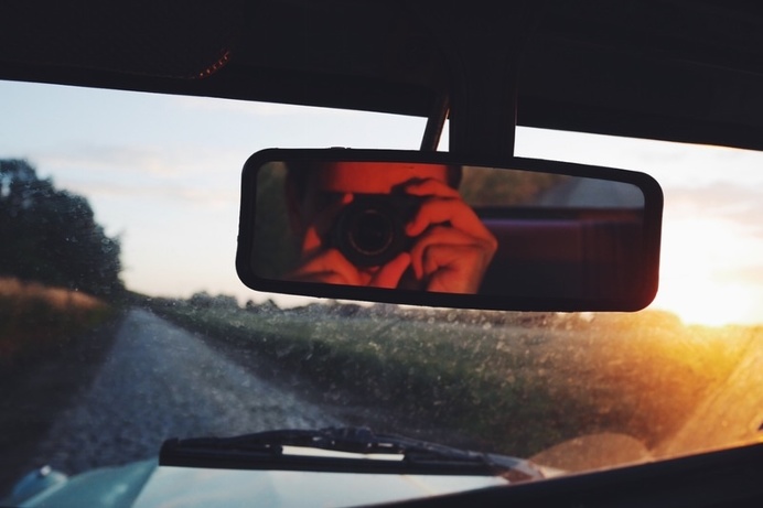 #france #summer #car #2CV #vintage #sunset #holiday #explore #travel #countryside #road #camera