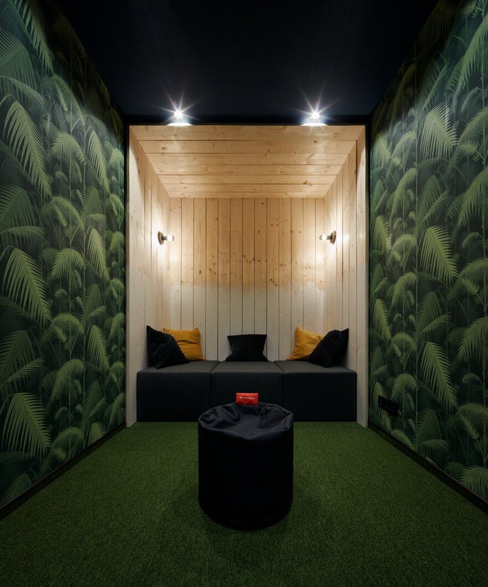 Office Interior Design by Studio Perspektiv for IT Company WebSupport