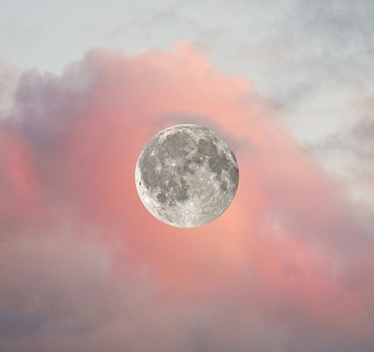 tumblr_m4ild02Eeo1r00j2ko1_1280.jpg 637×600 Pixel #moon