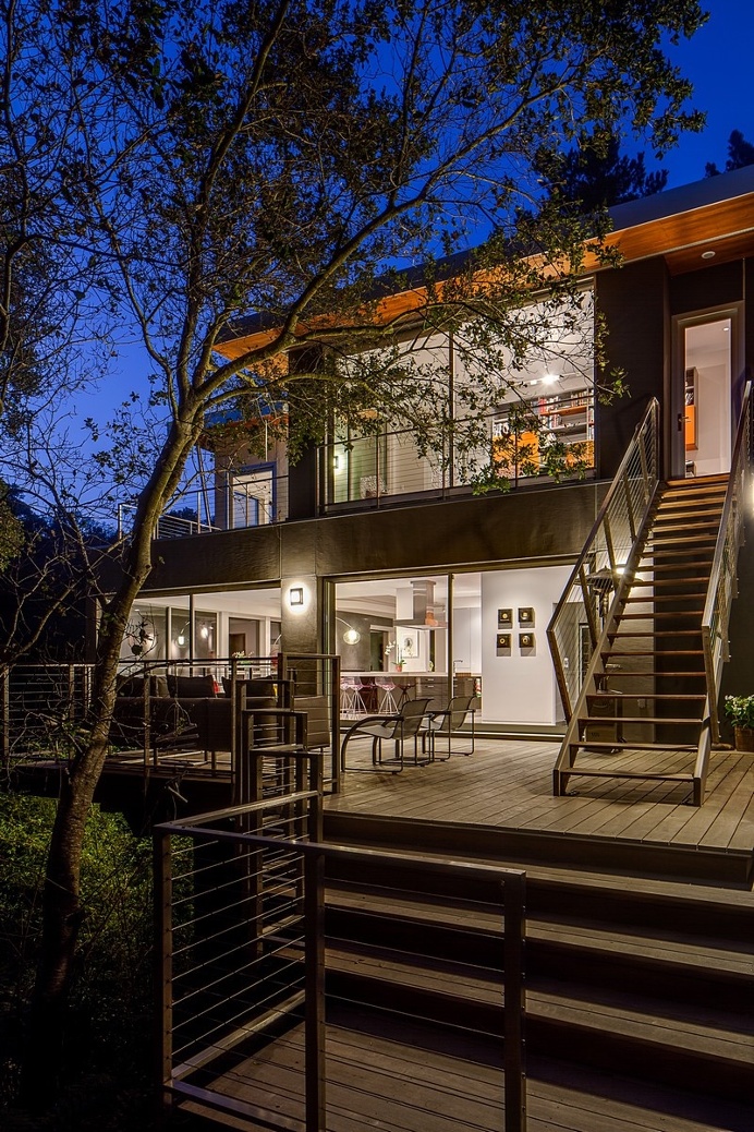 A Rejuvenated Circa 1980 Modernist House / Mark Brand Architecture