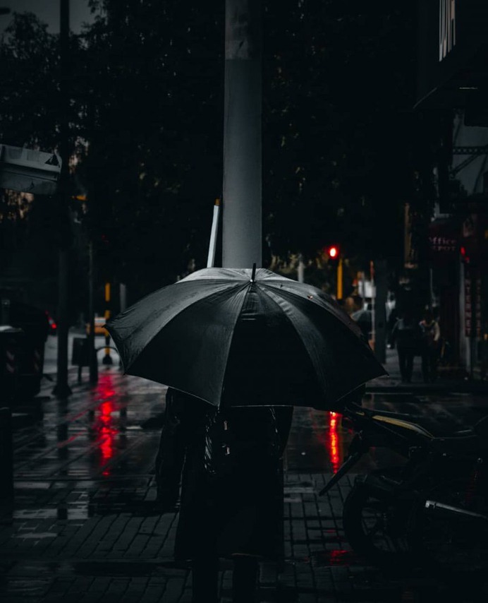 Striking Urban and Street Photography by Alfonso León