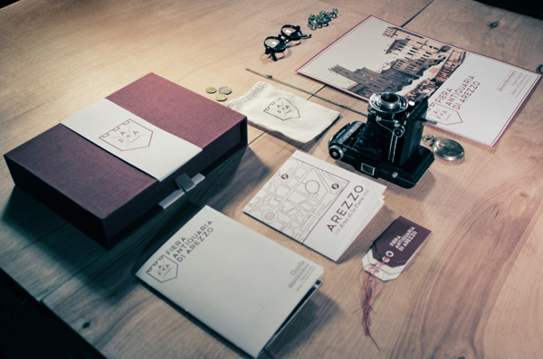 Fiera Antiquaria di Arezzo on Behance #antiquaria #design #graphic #di #arezzo #fiera #logo #italy