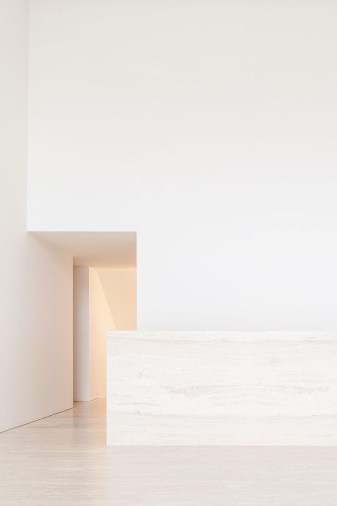 Armonia Apartments – Minimalissimo #minimal #minimalism #architecture #apartment #luxury #white #spacious