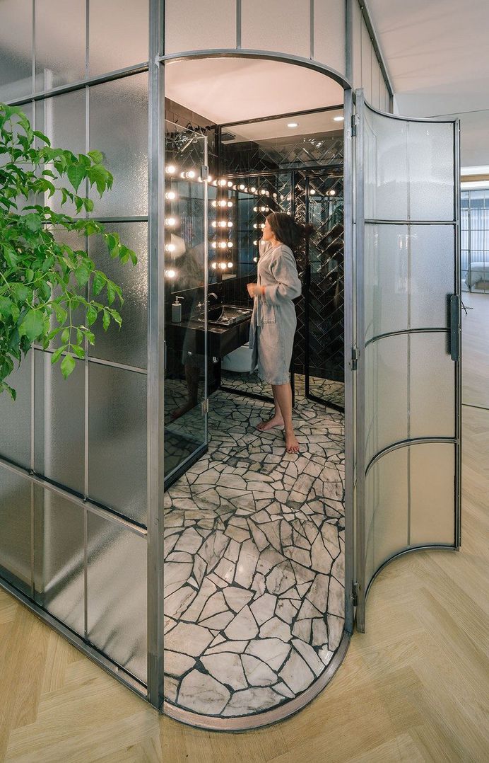 Dividing a Large Old Flat into Three Luxury Apartments in Madrid 9