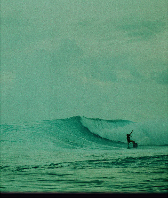 De Passage | Reef #reef #surfing #action #photography