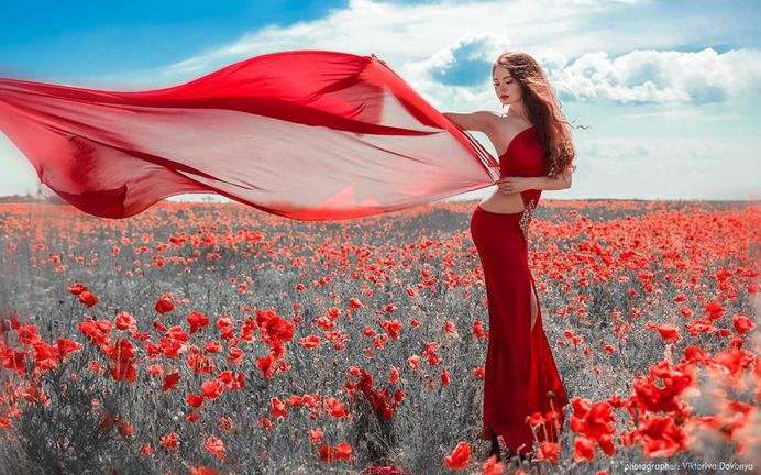 Marvelous Fine Art and Dark Beauty Portraits by Viktoriya Dovbnya