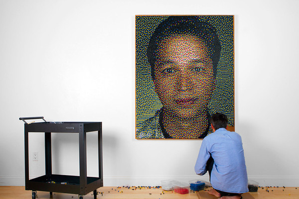 8 | Watch This Guy Draw Pinterest's CEO, Using 22,765 Pushpins | Co.Design: business + innovation + design #pinterest #portrait #pushpin