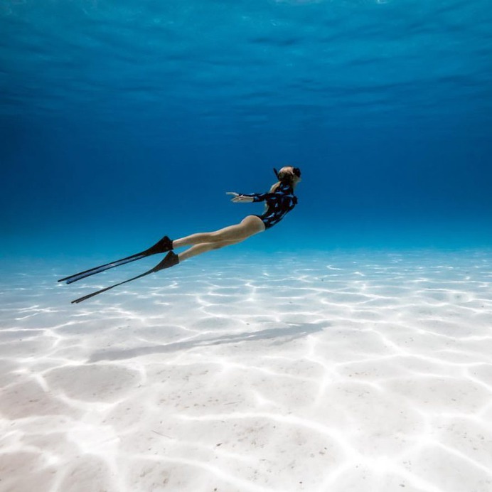 Incredible Underwater Photography by Juan Oliphant