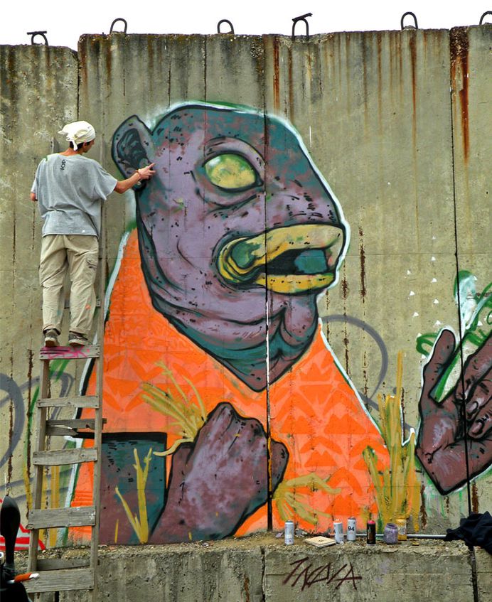 DOBUKO Crew - Street Art