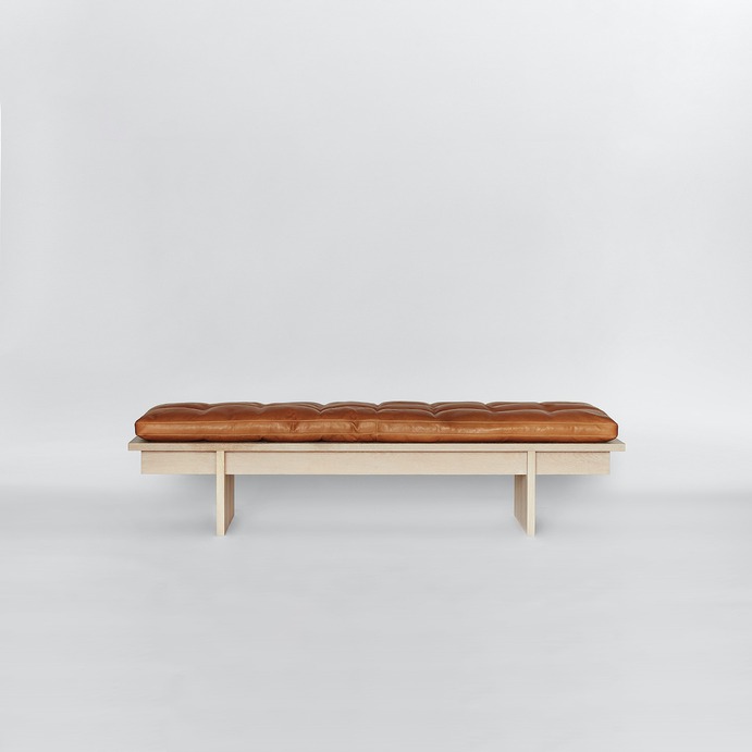 Mjölk Daybed by Thom Fougere