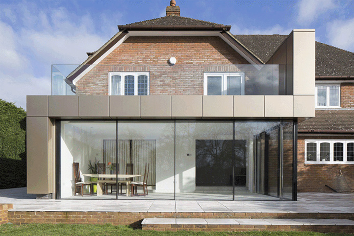 Reigate House by Vita Architecture
