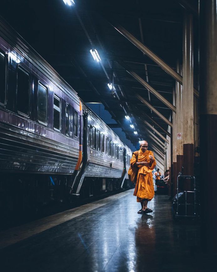 Exceptional Street Photos of Bangkok by Chawin Piriyagagul