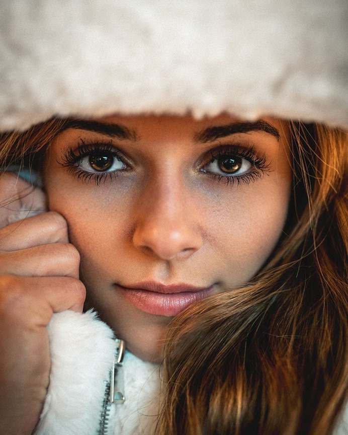 Vibrant Fashion and Beauty Portraits by Alexander Stemplewski