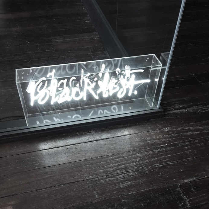 FRIDAYYYYYYY ✌🏻️