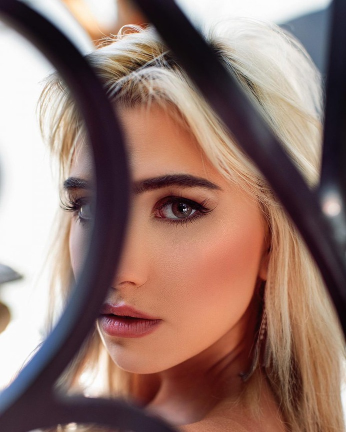 Gorgeous Beauty and Lifestyle Photography by Anthony Perez