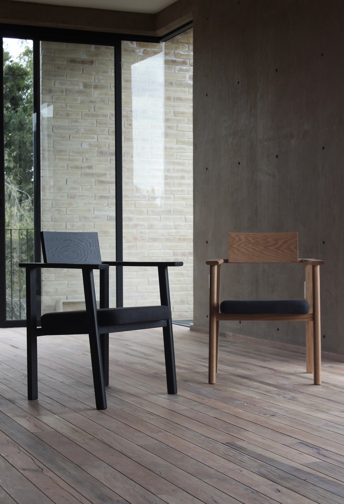 Torso Chair by José Bermúdez