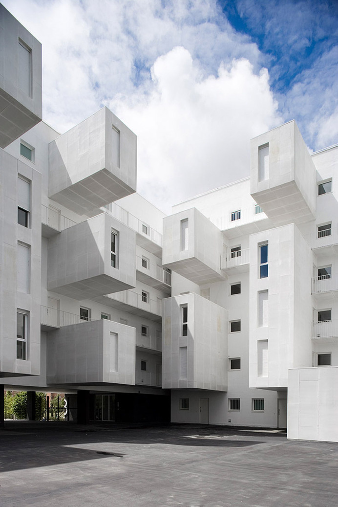 Carabanchel Housing / Dosmasuno architects #inspiration #architecture #white