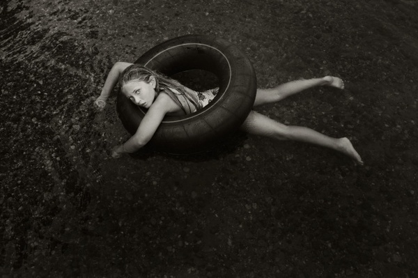 Deb Schwedhelm #inspiration #white #black #photography #and #children