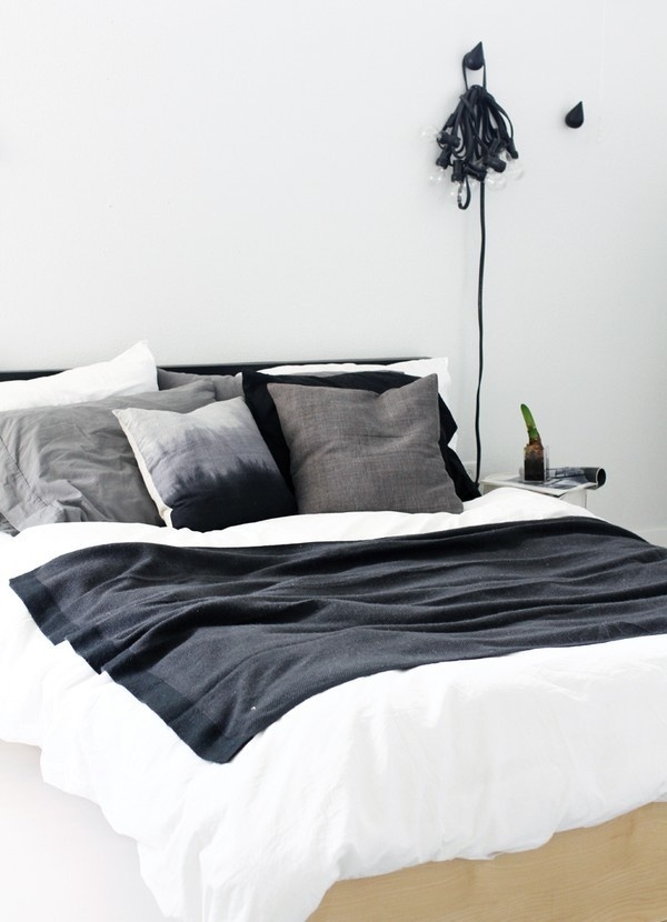 Trend Alert! Lamps in off places emmas designblogg #interior #design #decor #deco #decoration