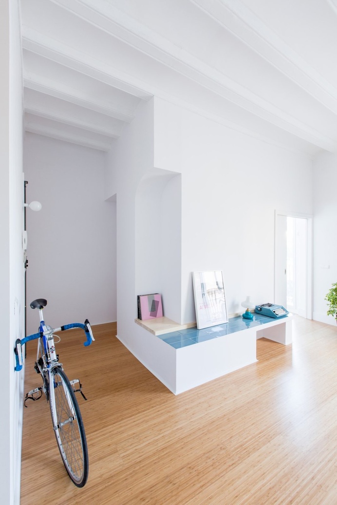Entryway. Casa EulÃ lia by CAVAA arquitectes. #entryway #cavaaarquitectes #minimal