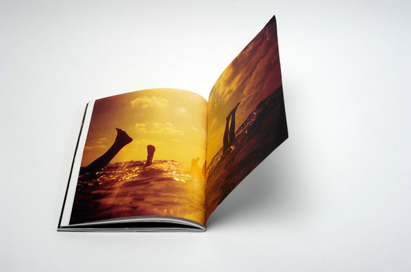 Graphic ExchanGE a selection of graphic projects #sun #sea #magazine
