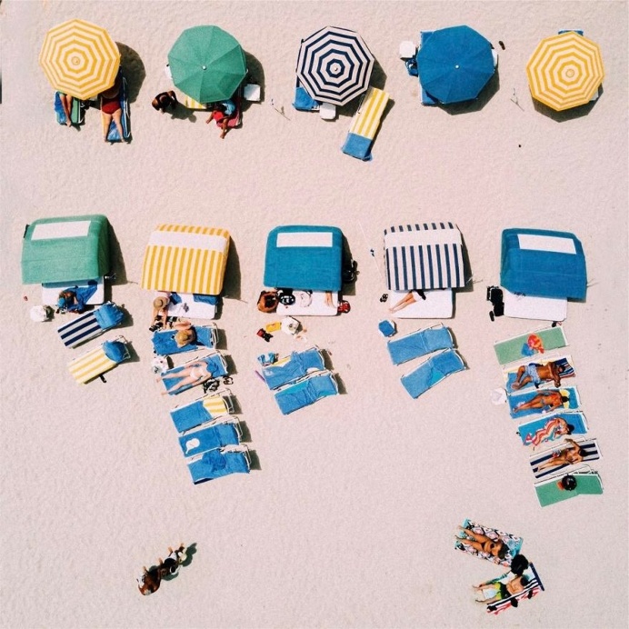 Beachscapes of Miami: Minimalist and Colorful Drone Photography by Luis Aguilera