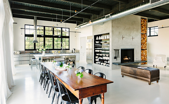 Penthouse and a roof garden by adapting an old structure Emerick Architects - HomeWorldDesign (1) #interior #penthouse #portland #design