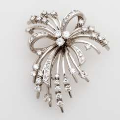 Brilliant brooch / pendant with diamonds