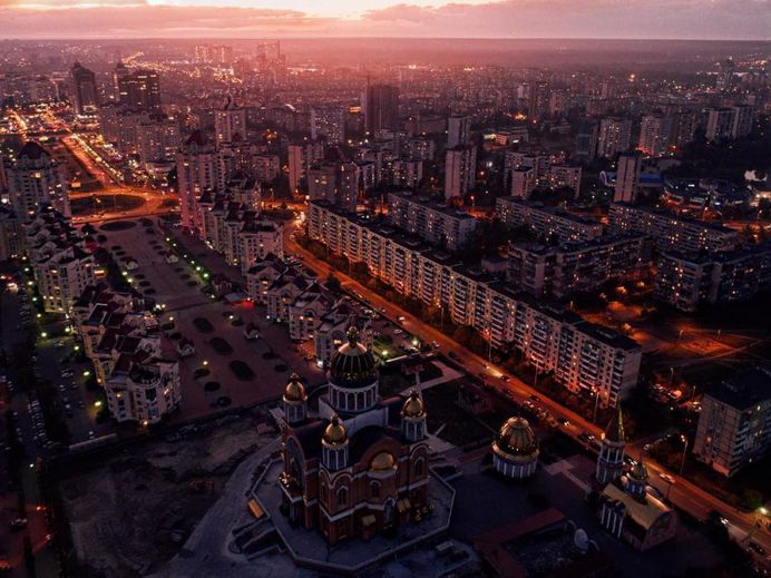 Ukraine From Above: Striking Drone Photography by Andrew Makarenko